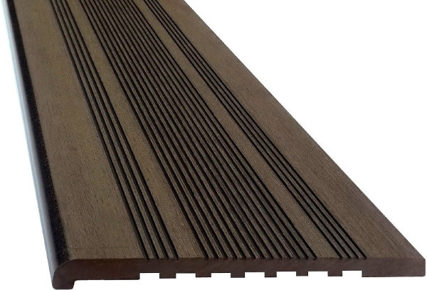 Ступени из ДПК Ecodeck полнотелая купить в Южно-Сахалинске